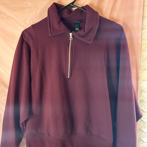 Wild Fable Women’s Maroon Zip-Up Sweater - Picture 1 of 3